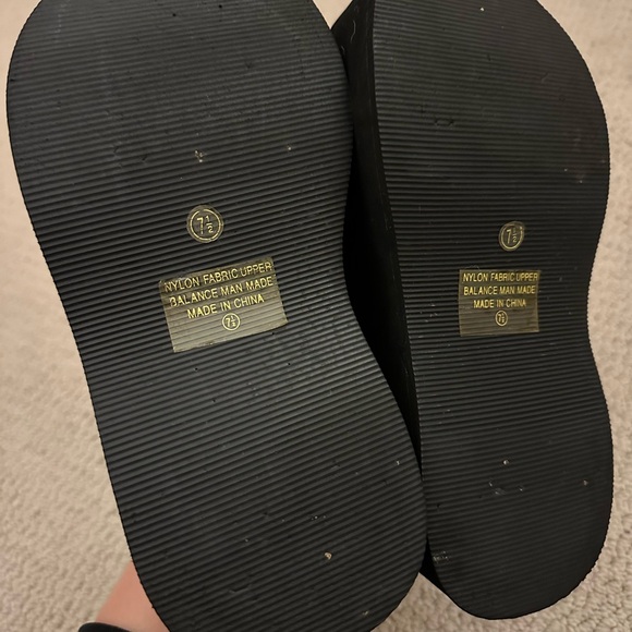 Deadstock Soda Platforms - Picture 3 of 3